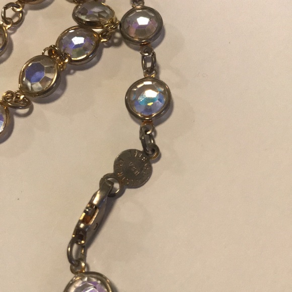 Austrian Crystal Necklace - Beautiful - Picture 12 of 13